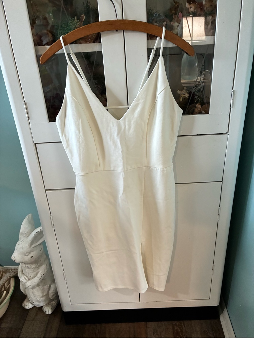 Leith sz M Classic White V-Neck Spaghetti Strap Dress like new